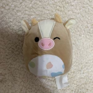 Capsule griella squishmallow